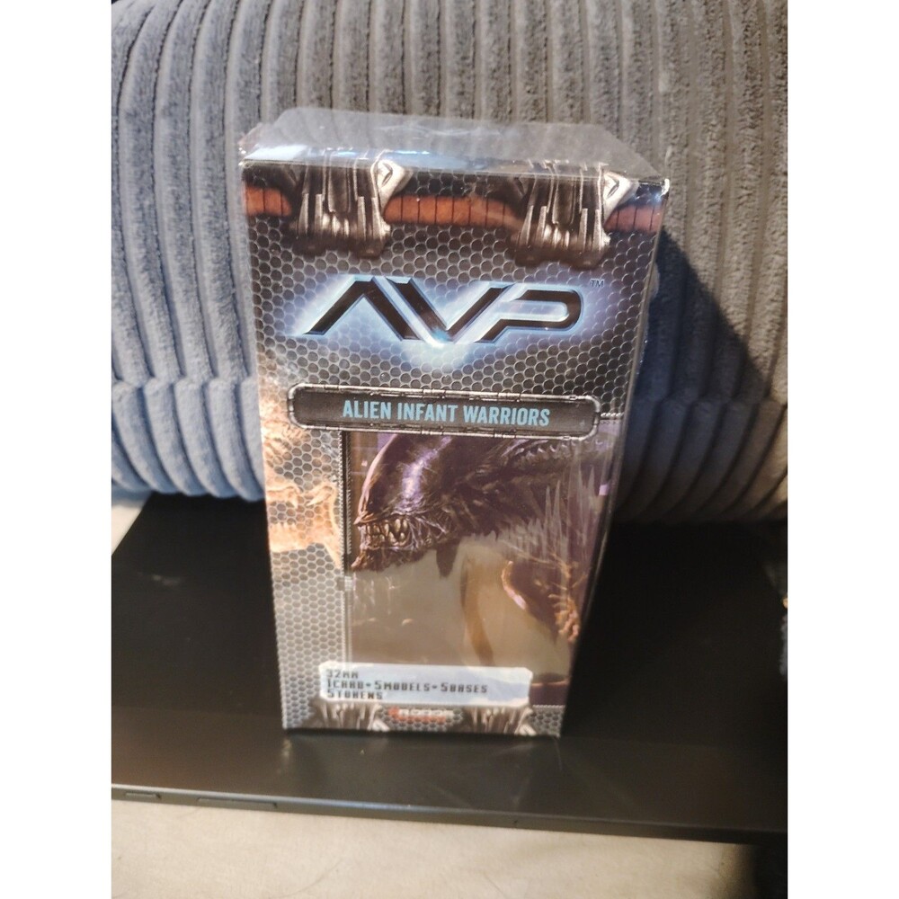 Prodos Games AVP Alien Infant Warriors New in package